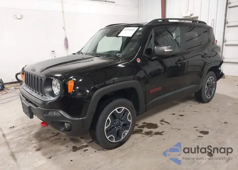 2017 Jeep Renegade Trailhawk 4X4 from USA, damaged, VIN ZACCJBCB0HPF85946